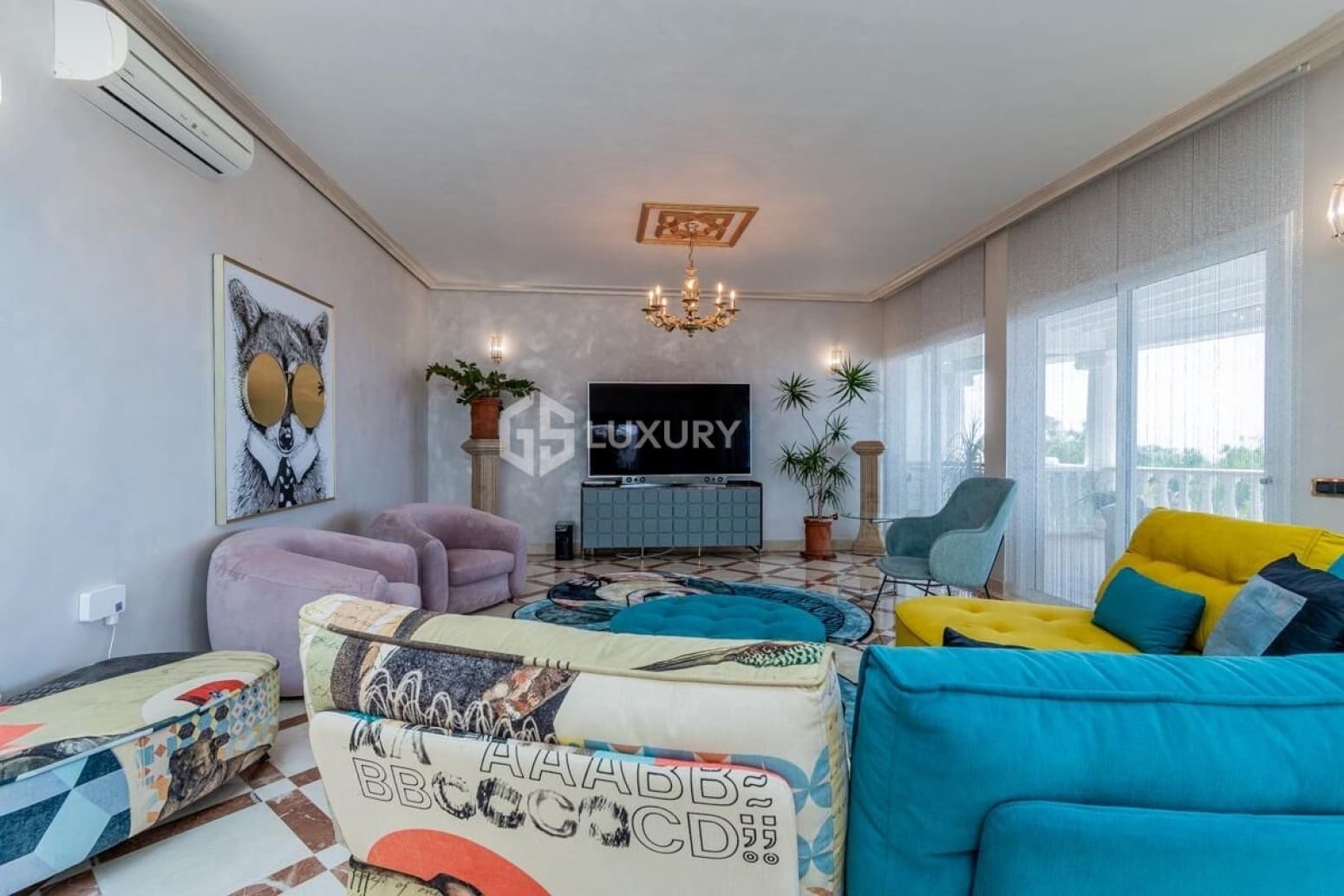 5 slaapkamer Villa te koop in Adeje met garage - € 2.600.000 (Ref: 9821308)