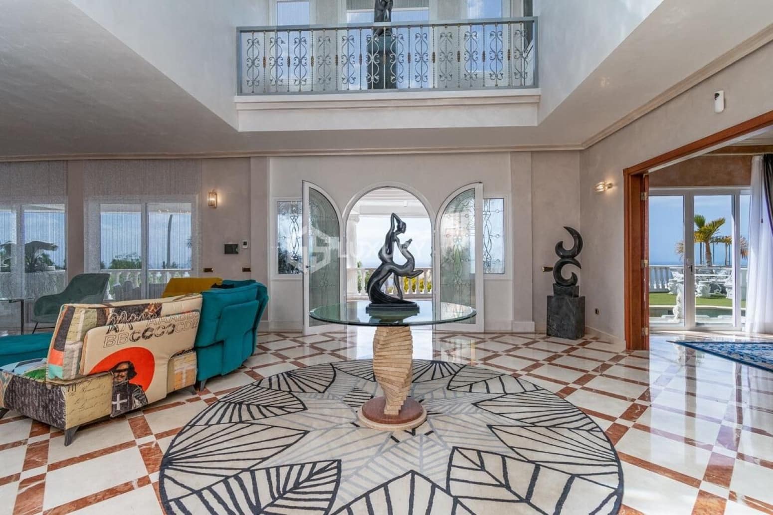 5 slaapkamer Villa te koop in Adeje met garage - € 2.600.000 (Ref: 9821308)