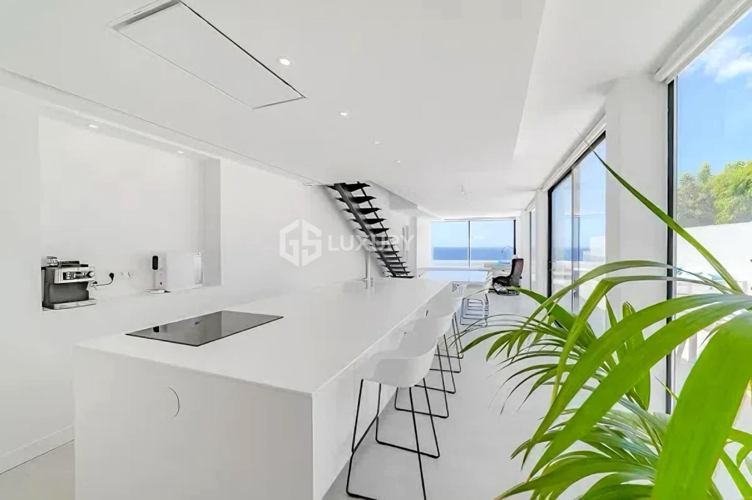 3 bedroom Villa for sale in Santa Cruz de Tenerife with garage - € 1,275,000 (Ref: 9821309)
