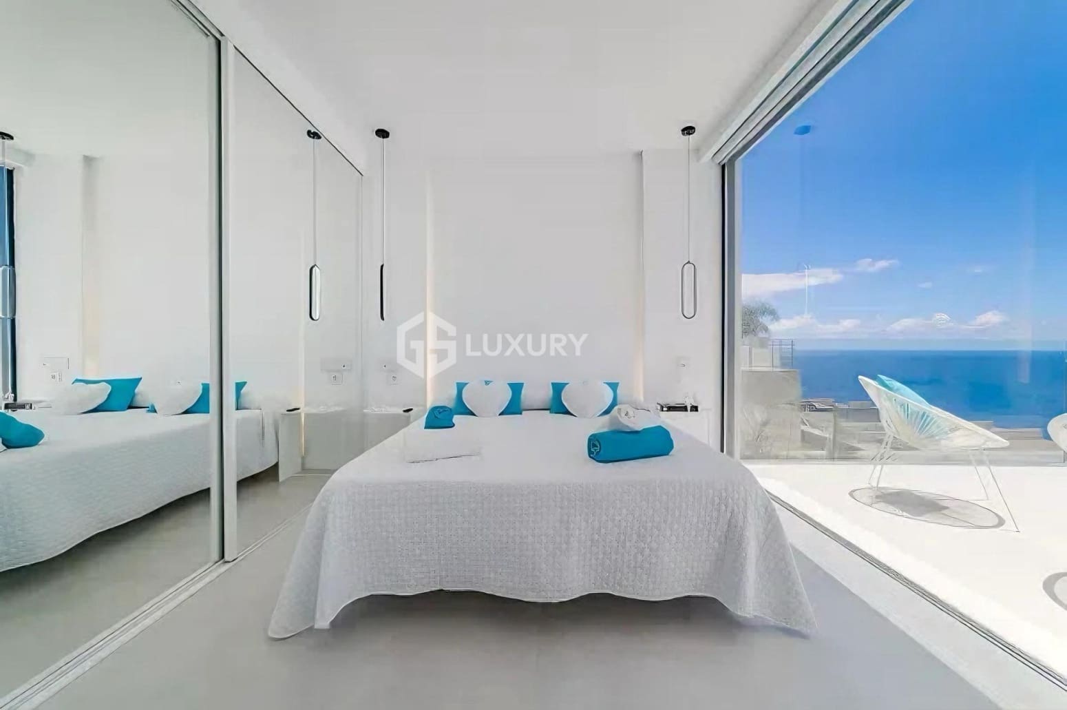 3 bedroom Villa for sale in Santa Cruz de Tenerife with garage - € 1,275,000 (Ref: 9821309)