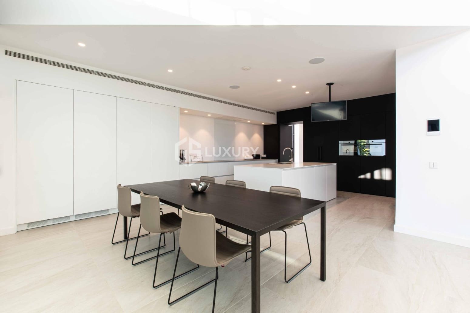 Chalet de 6 habitaciones en Adeje en venta con garaje - 6.400.000 € (Ref: 9821310)