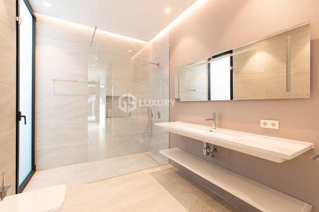 6 sypialnia Willa na sprzedaż w La Caleta Adeje, Adeje z garażem - 6 400 000 € (Ref: 9821310)