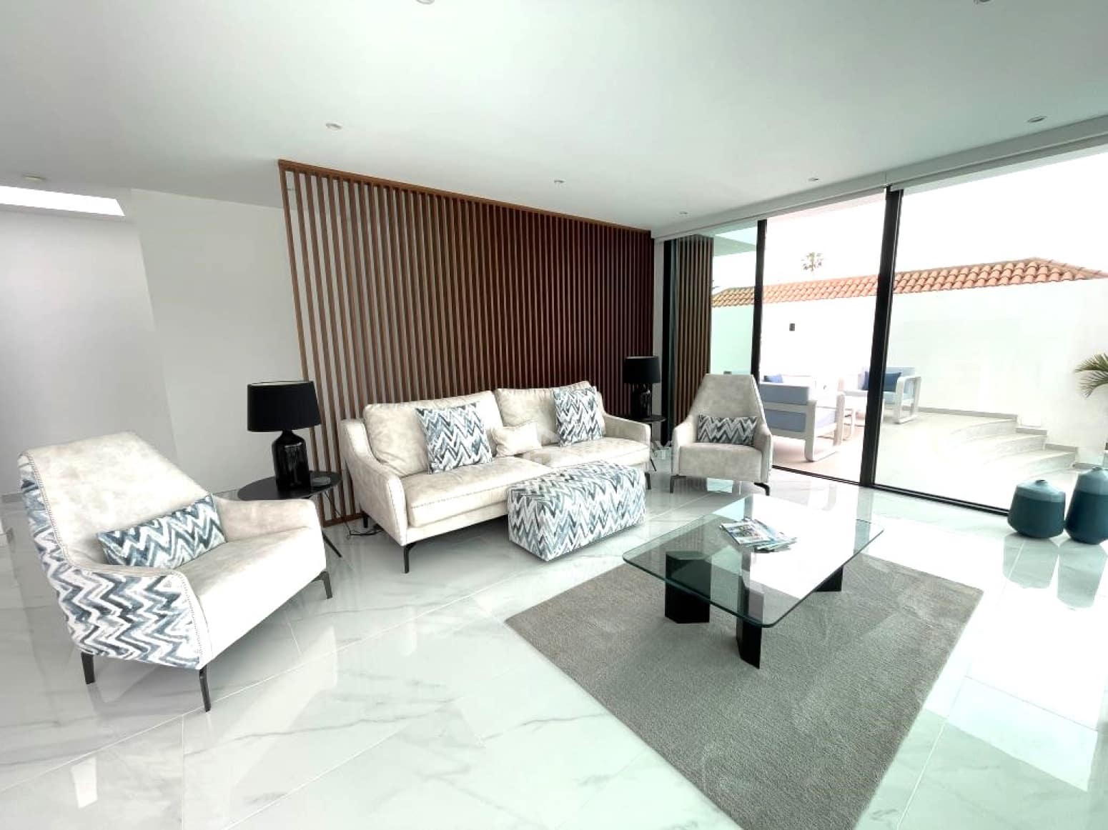 Chalet de 3 habitaciones en Adeje en venta con piscina garaje - 1.795.000 € (Ref: 9827720)
