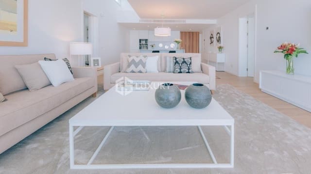 3 soveværelse Villa til salg i Guía de Isora med garage - € 2.100.000 (Ref: 9827982)
