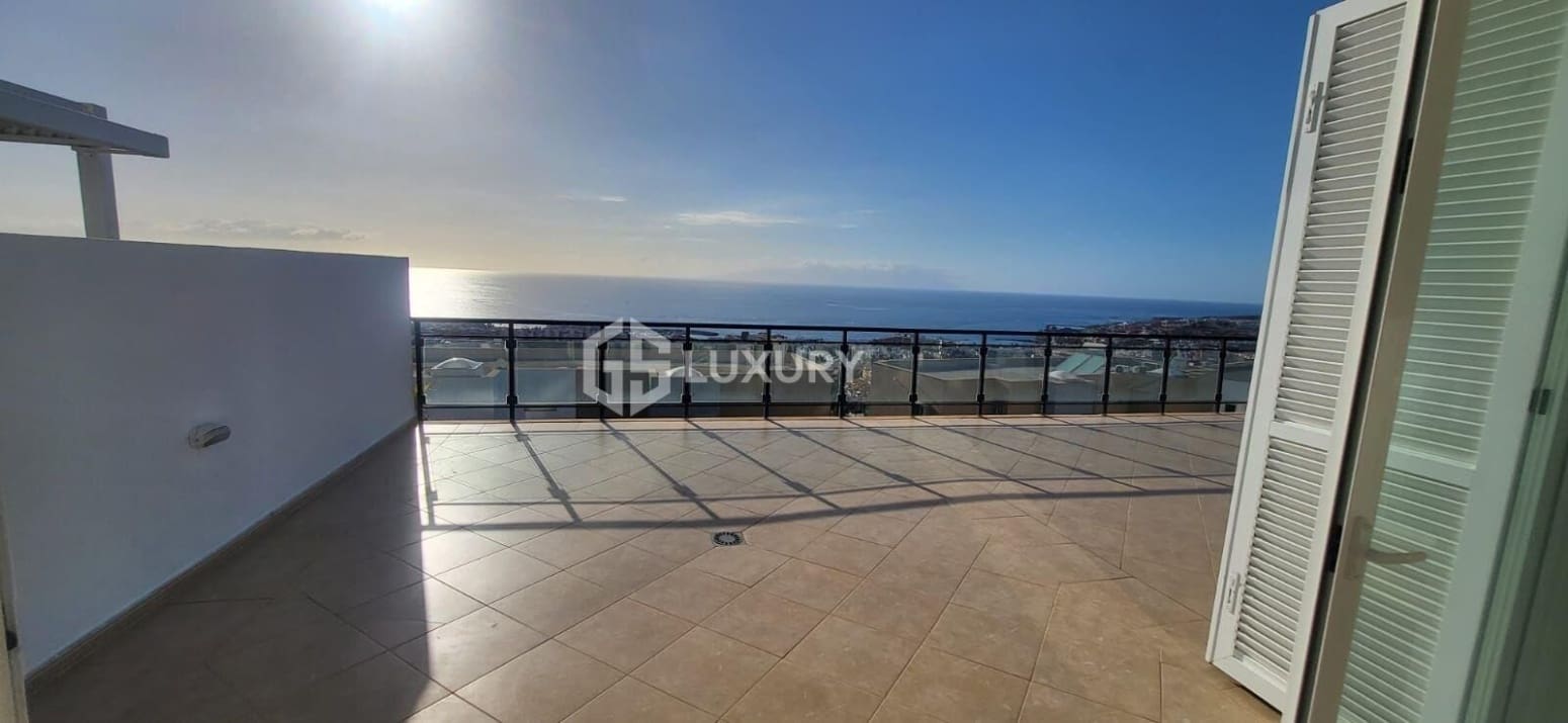 3 soverom Villa til salgs i Adeje med garasje - € 850 000 (Ref: 9829945)