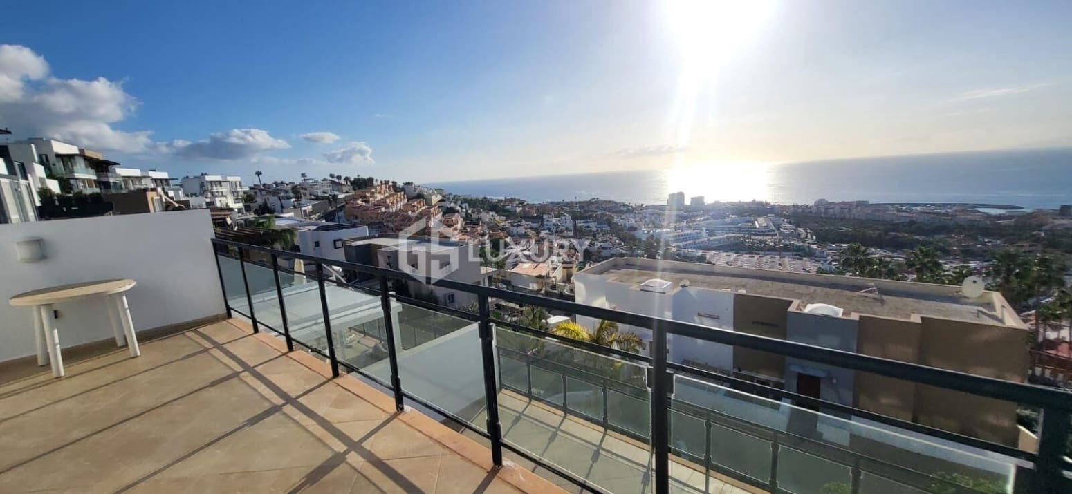 3 soverom Villa til salgs i Adeje med garasje - € 850 000 (Ref: 9829945)