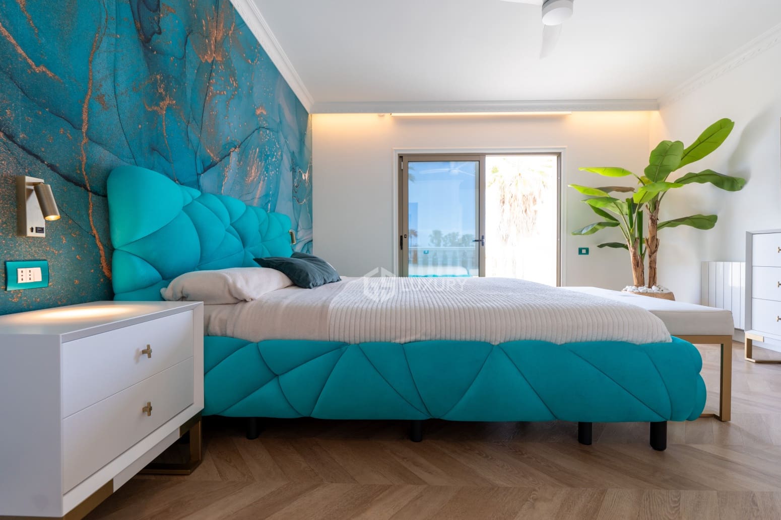 4 sypialnia Willa na sprzedaż w Adeje z basenem garażem - 3 500 000 € (Ref: 9834131)