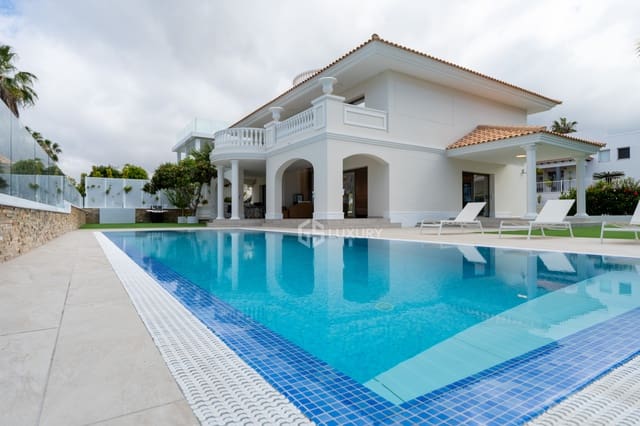 4 sypialnia Willa na sprzedaż w La Caleta Adeje, Adeje z basenem garażem - 3 500 000 € (Ref: 9834131)