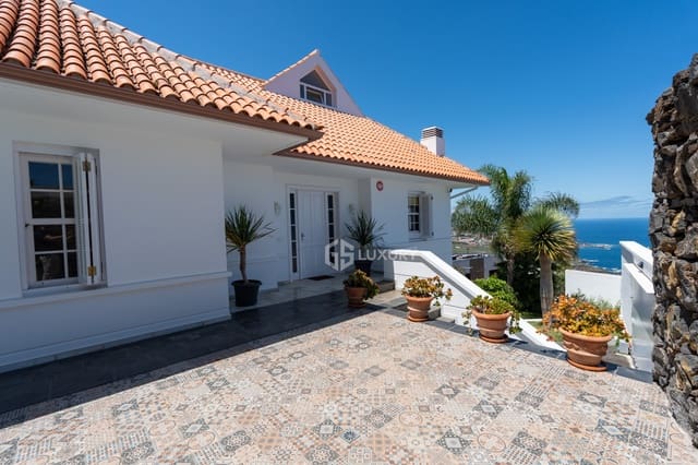 4 bedroom Villa for rent in La Orotava with pool garage - € 3,500 (Ref: 9854474)