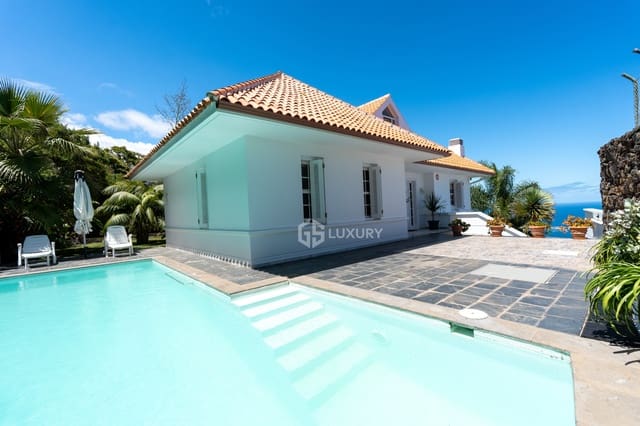 4 bedroom Villa for rent in La Orotava with pool garage - € 3,500 (Ref: 9854474)