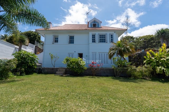 4 bedroom Villa for rent in La Orotava with pool garage - € 3,500 (Ref: 9854474)