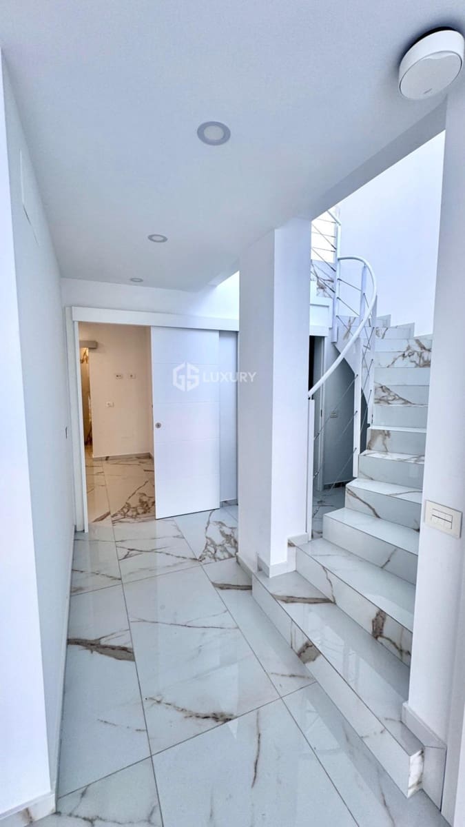 3 camera da letto Villa in vendita in Adeje con garage - 1.300.000 € (Rif: 9858575)