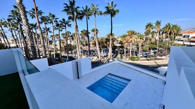 3 camera da letto Villa in vendita in San Eugenio Alto, Adeje con garage - 1.300.000 € (Rif: 9858575)