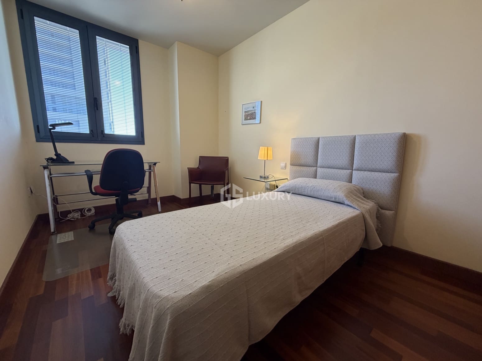 3 bedroom Flat for rent in Santa Cruz de Tenerife with garage - € 2,000 (Ref: 9858841)