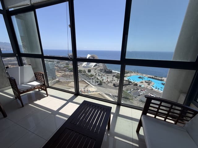 3 bedroom Flat for rent in Cuatro Torres, Santa Cruz de Tenerife with garage - € 2,000 (Ref: 9858841)