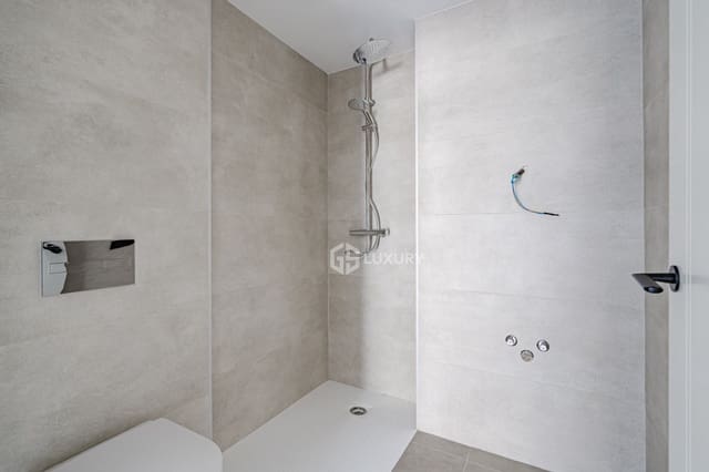 3 Zimmer Wohnung zu verkaufen in Granadilla de Abona mit Pool Garage - 590.000 € (Ref: 9858842)