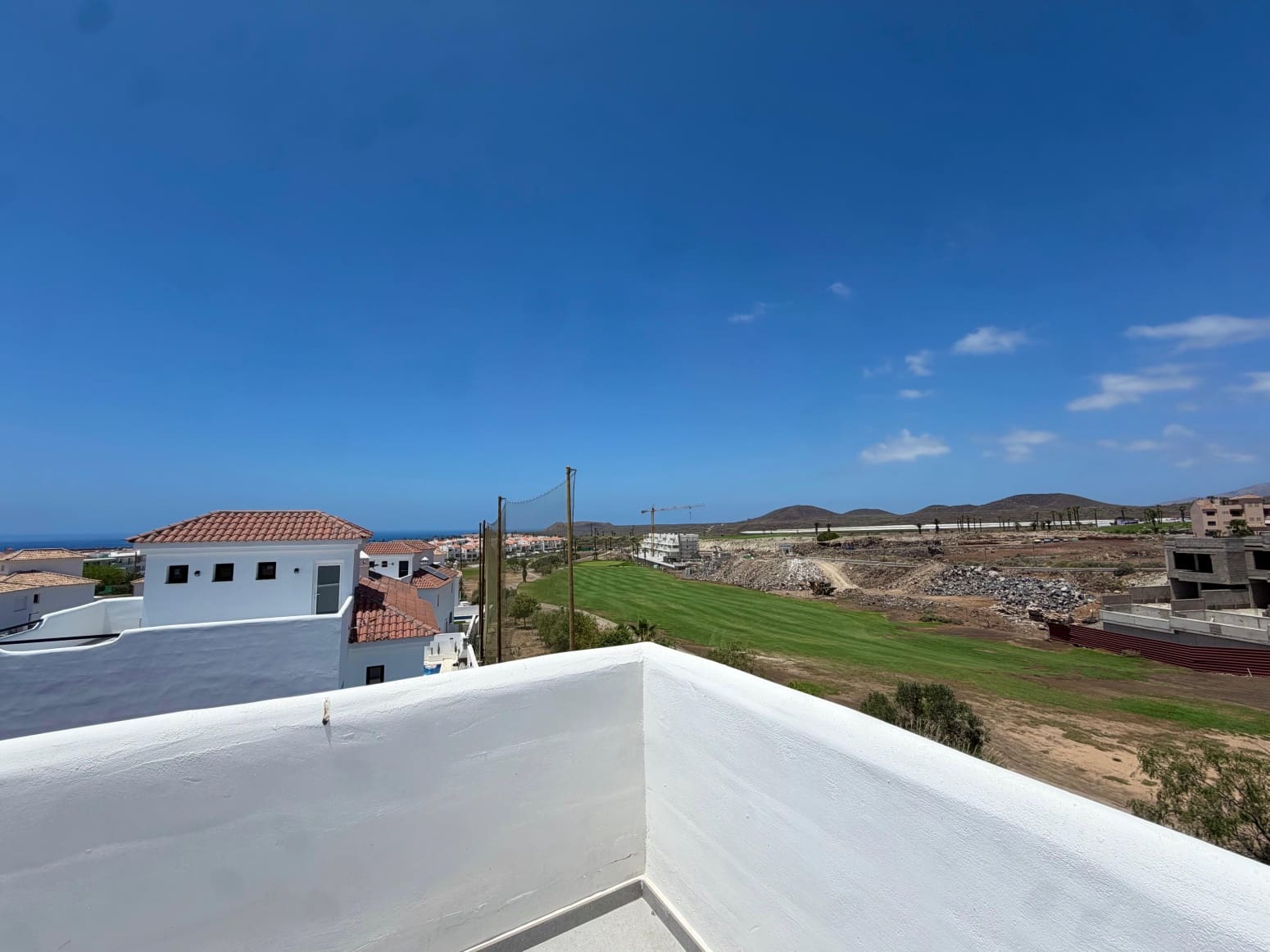 4 bedroom Villa for sale in San Miguel de Abona with pool garage - € 830,000 (Ref: 9866219)