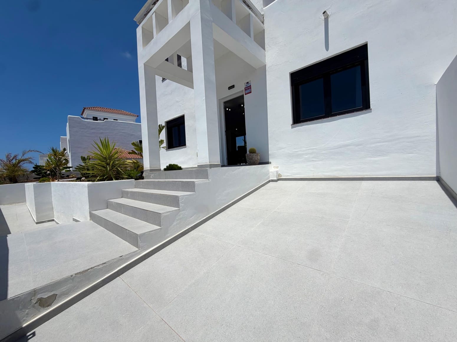 4 bedroom Villa for sale in San Miguel de Abona with pool garage - € 830,000 (Ref: 9866219)