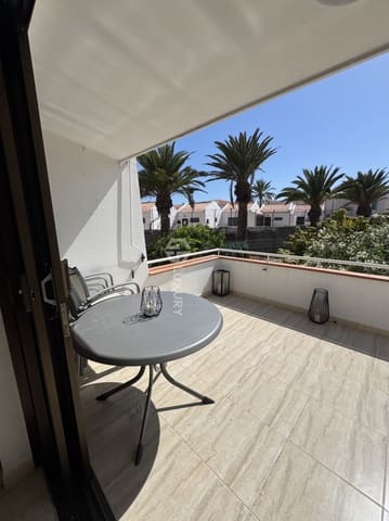2 soveværelse Villa til salg i San Eugenio Bajo, Adeje - € 495.000 (Ref: 9867623)