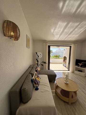2 soveværelse Villa til salg i San Eugenio Bajo, Adeje - € 495.000 (Ref: 9867623)