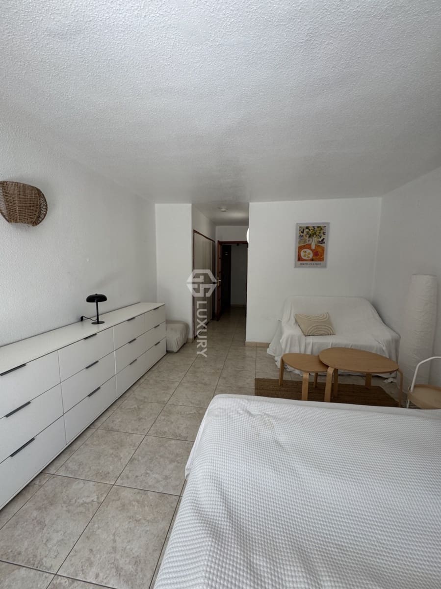 2 bedroom Villa for sale in Adeje - € 495,000 (Ref: 9867623)