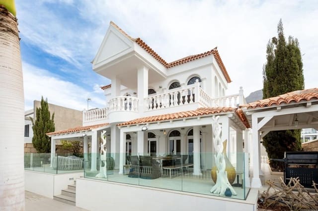 4 chambre Villa/Maison à vendre à Playa de Fañabé Alto, Adeje avec garage - 2 150 000 € (Ref: 9867728)