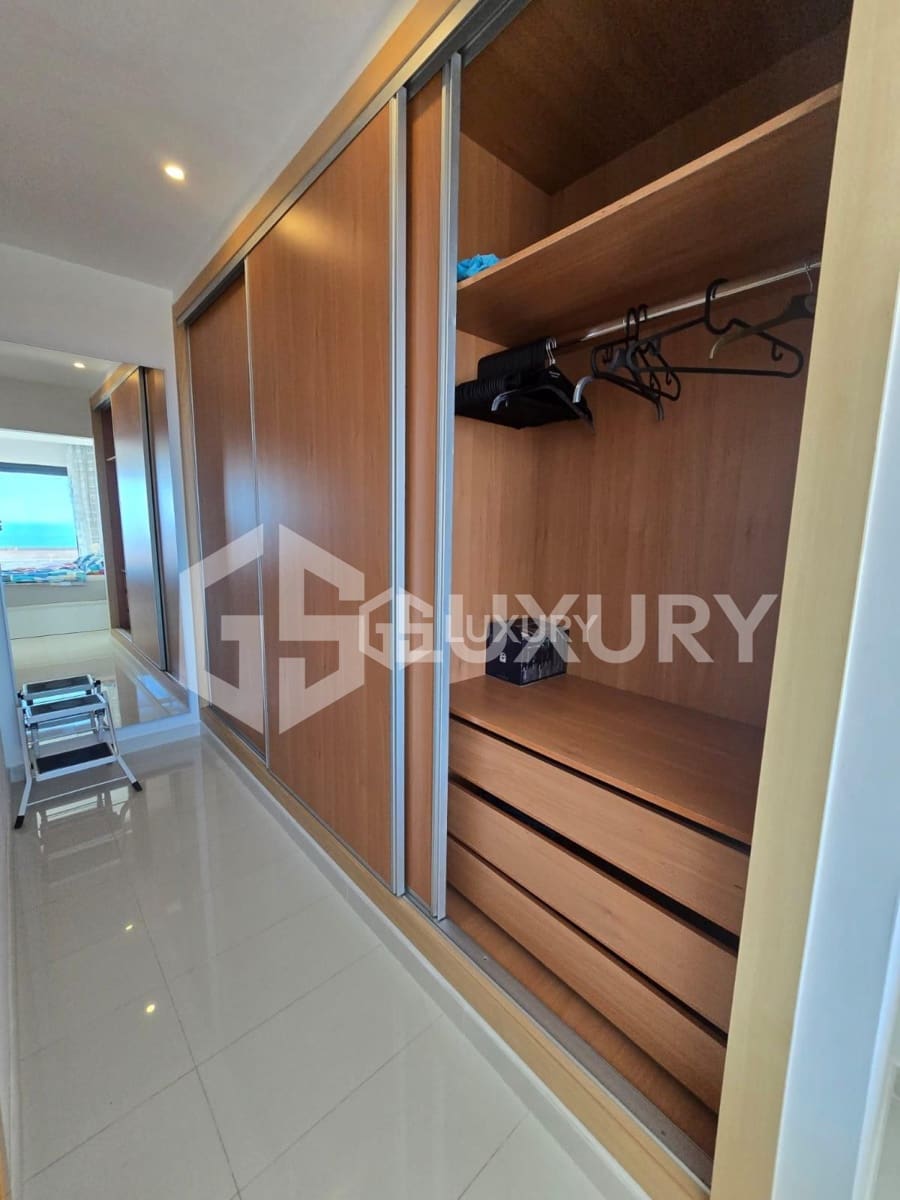 3 bedroom Villa for sale in Adeje with pool garage - € 1,480,000 (Ref: 9867731)