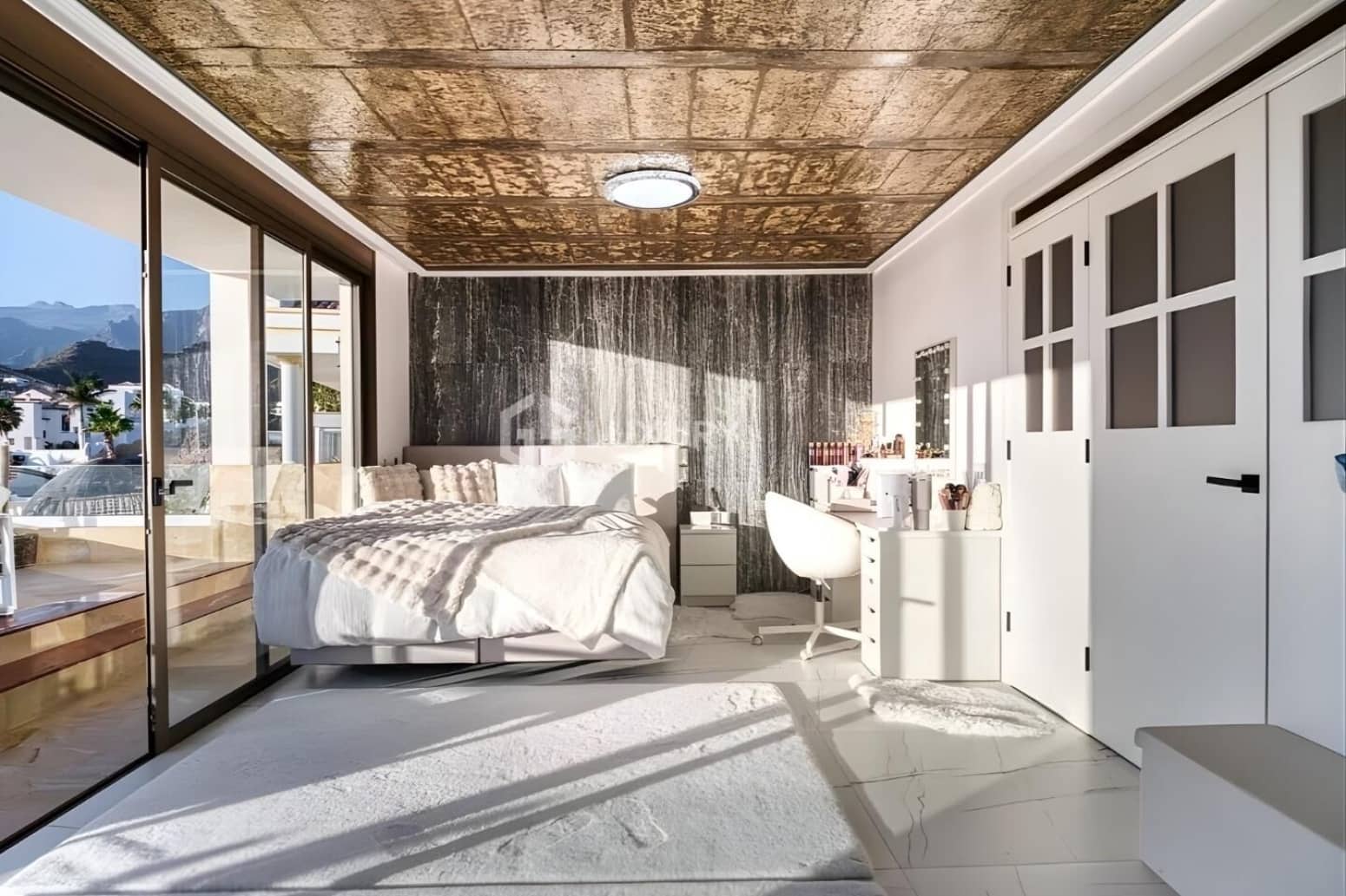 4 quarto Moradia para venda em Adeje com garagem - 5 500 000 € (Ref: 9867732)