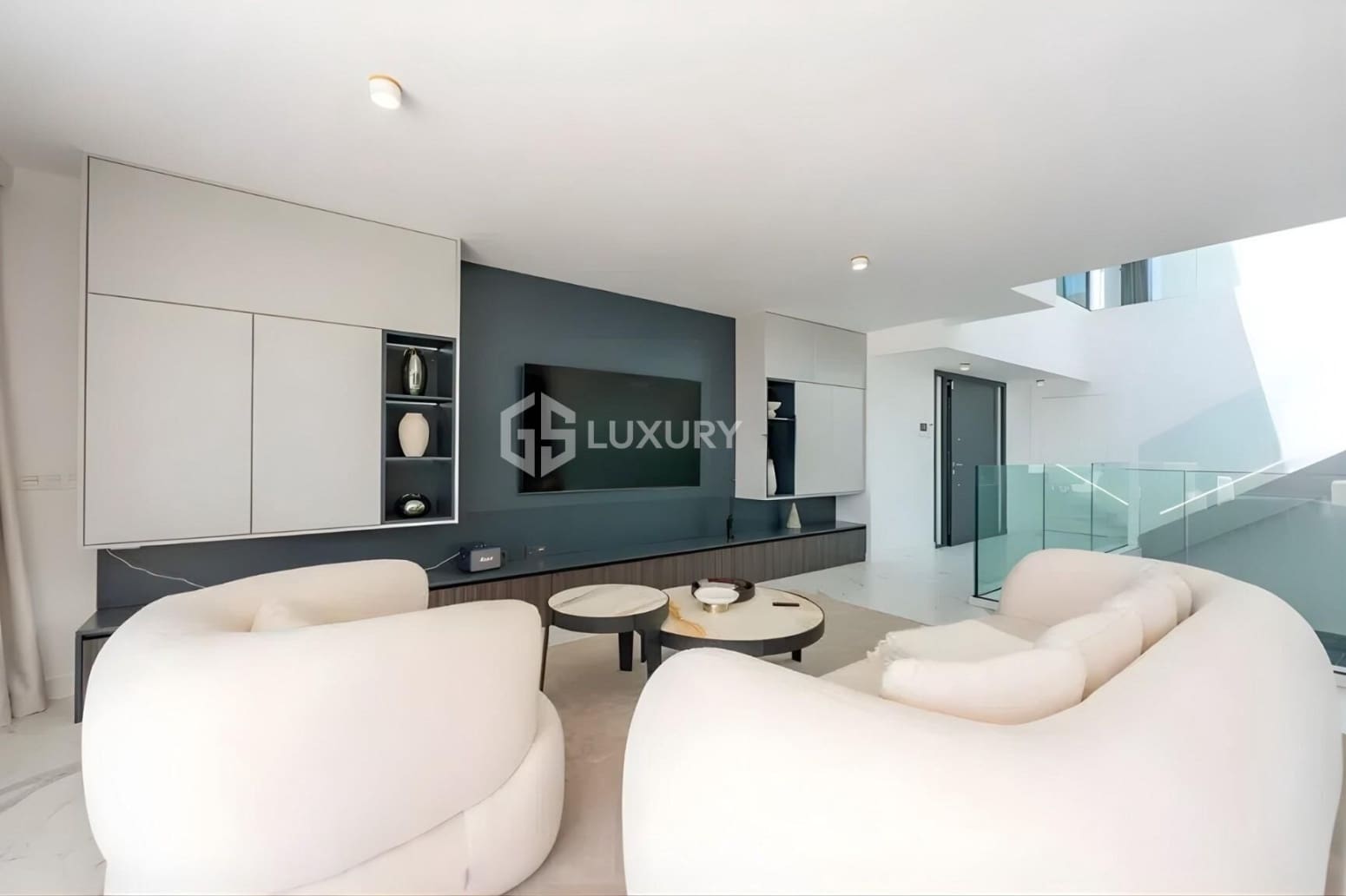 3 bedroom Villa for sale in Adeje with garage - € 3,500,000 (Ref: 9867734)
