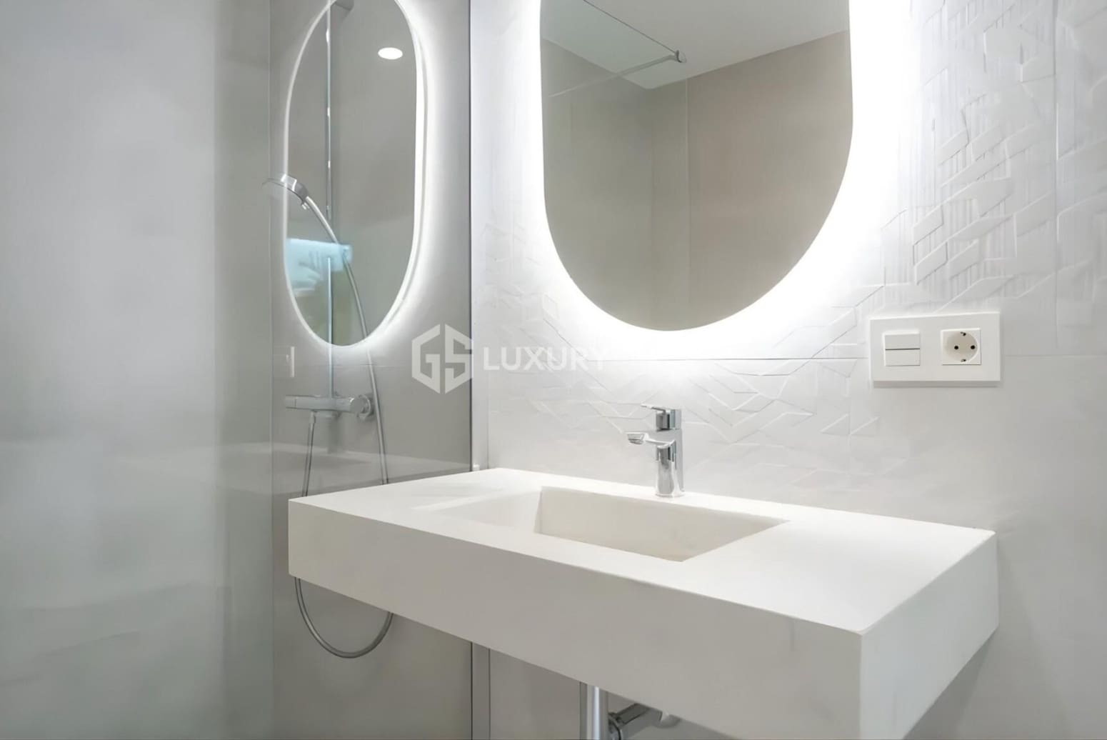 3 bedroom Villa for sale in Adeje with garage - € 3,500,000 (Ref: 9867734)