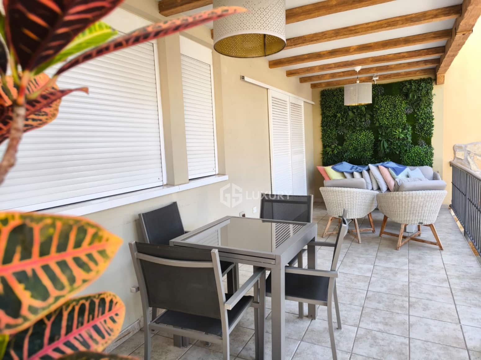3 bedroom Villa for sale in Adeje with pool garage - € 820,000 (Ref: 9867909)