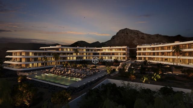 2 sovrum Lägenhet till salu i La Caleta Adeje, Adeje med garage - 700 000 € (Ref: 9879835)