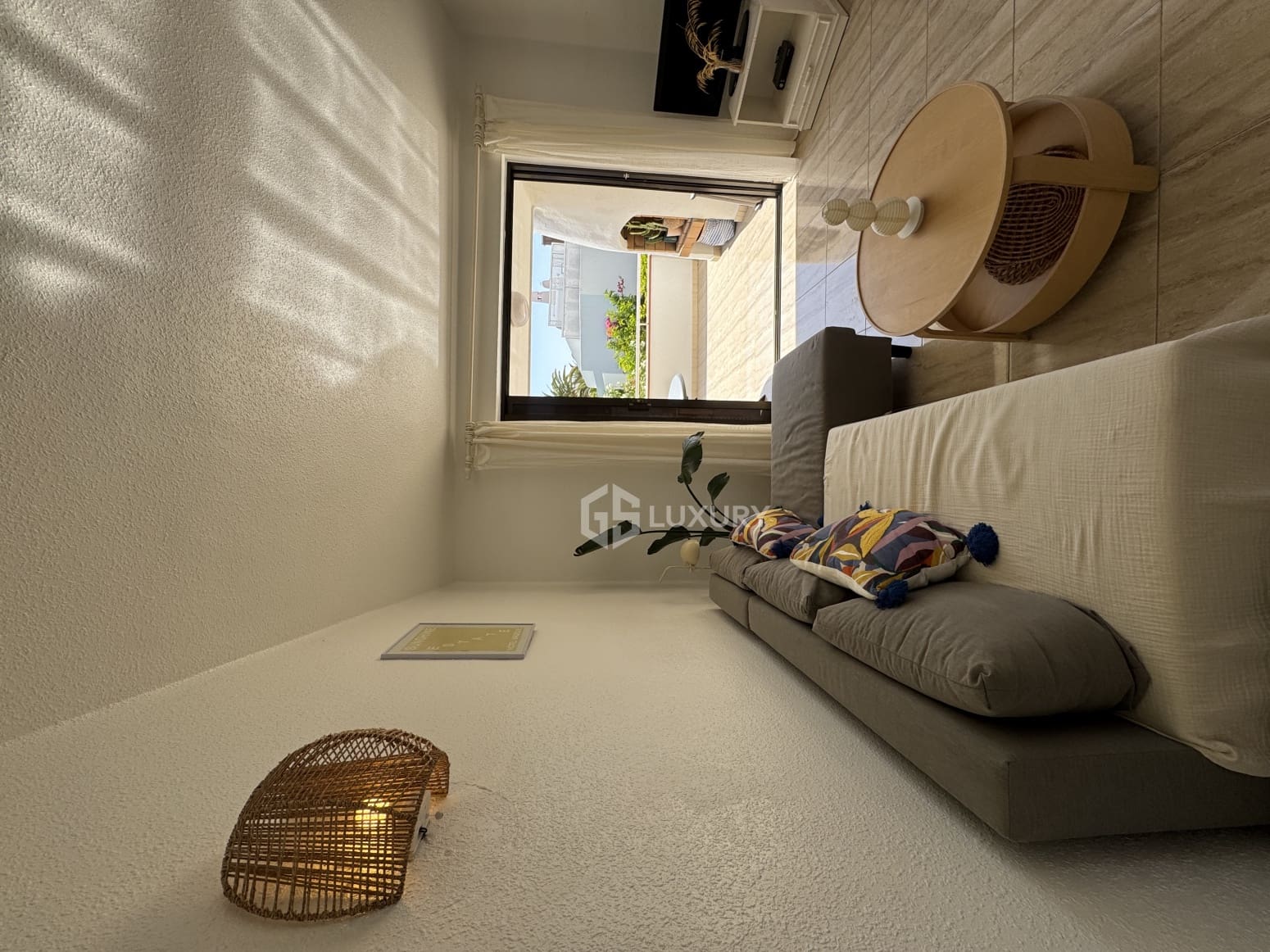 2 Zimmer Villa zu vermieten in Adeje mit Pool - 2.500 € (Ref: 9889491)
