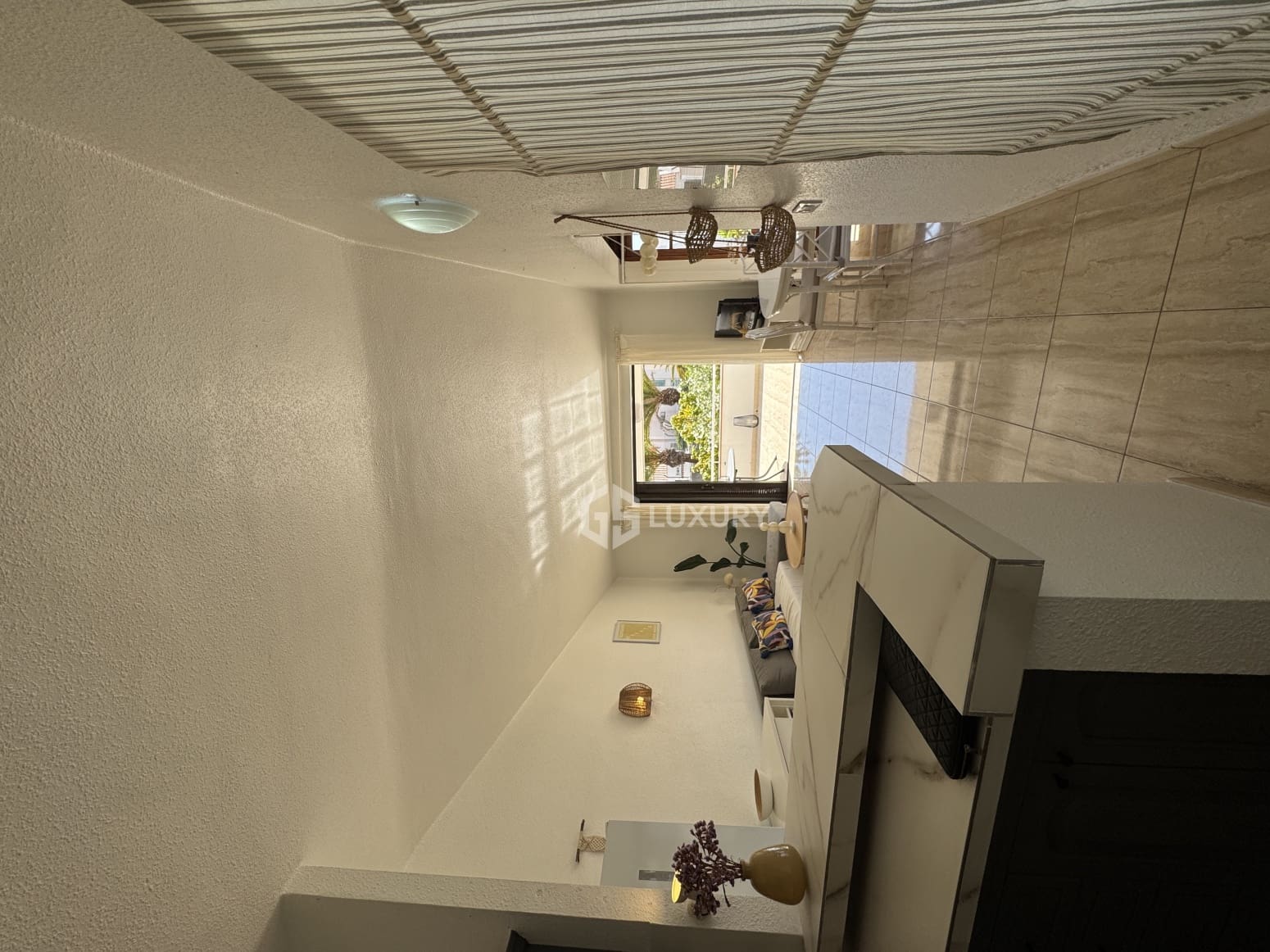 2 Zimmer Villa zu vermieten in Adeje mit Pool - 2.500 € (Ref: 9889491)