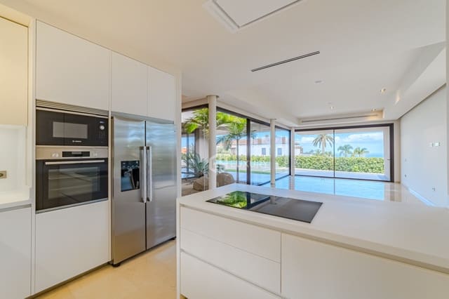 4 soveværelse Villa til salg i Puerto de la Cruz med garage - € 2.400.000 (Ref: 9909007)