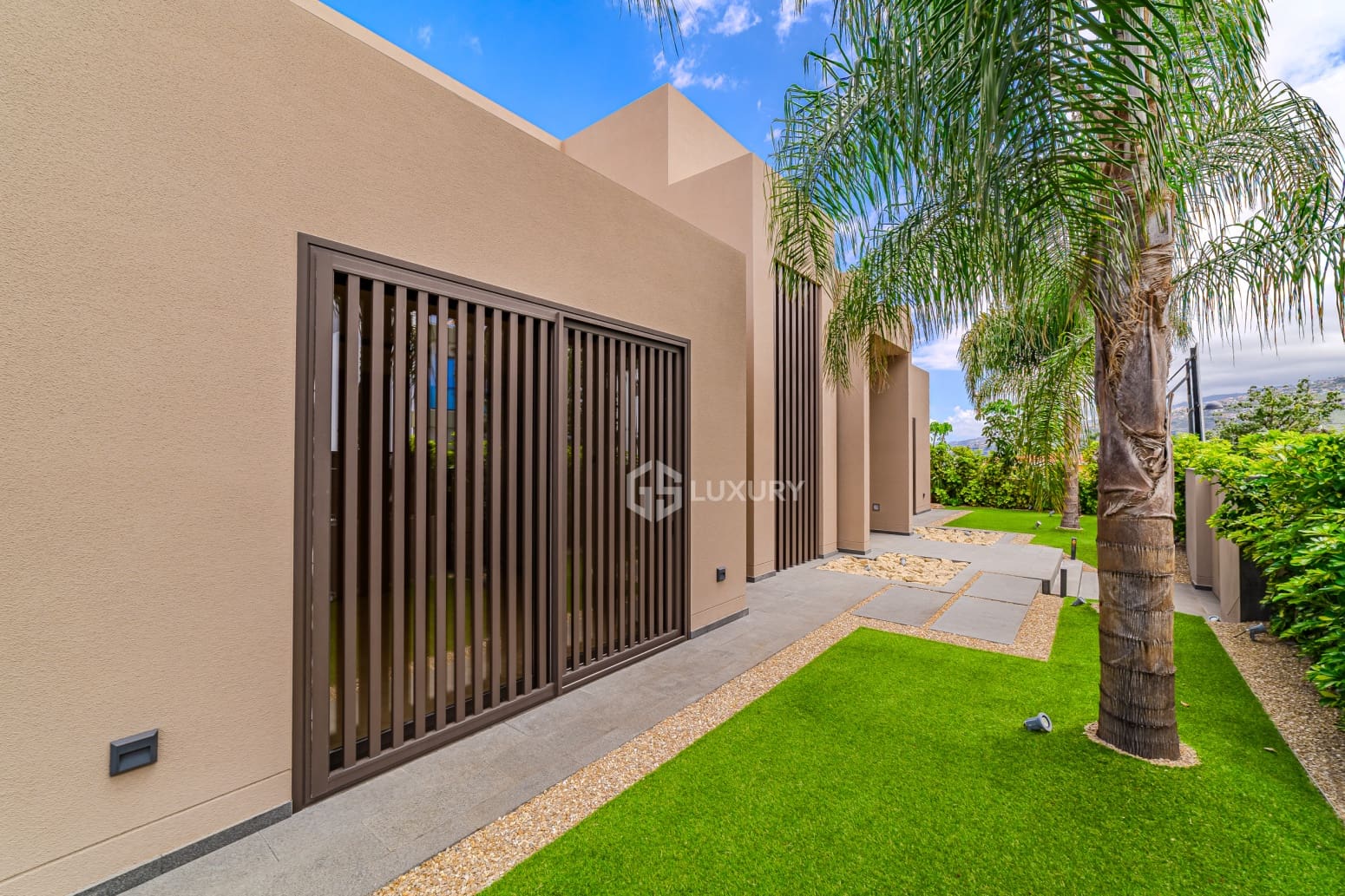 4 soveværelse Villa til salg i Puerto de la Cruz med garage - € 2.400.000 (Ref: 9909007)
