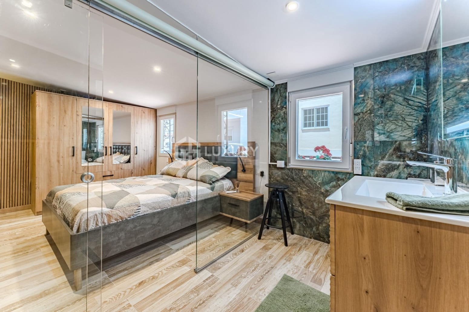 1 soveværelse Lejlighed til salg i Adeje - € 675.000 (Ref: 9909684)
