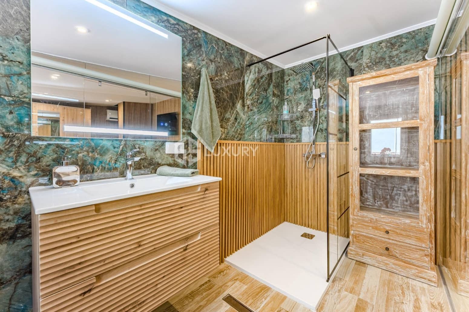 1 soveværelse Lejlighed til salg i Adeje - € 675.000 (Ref: 9909684)