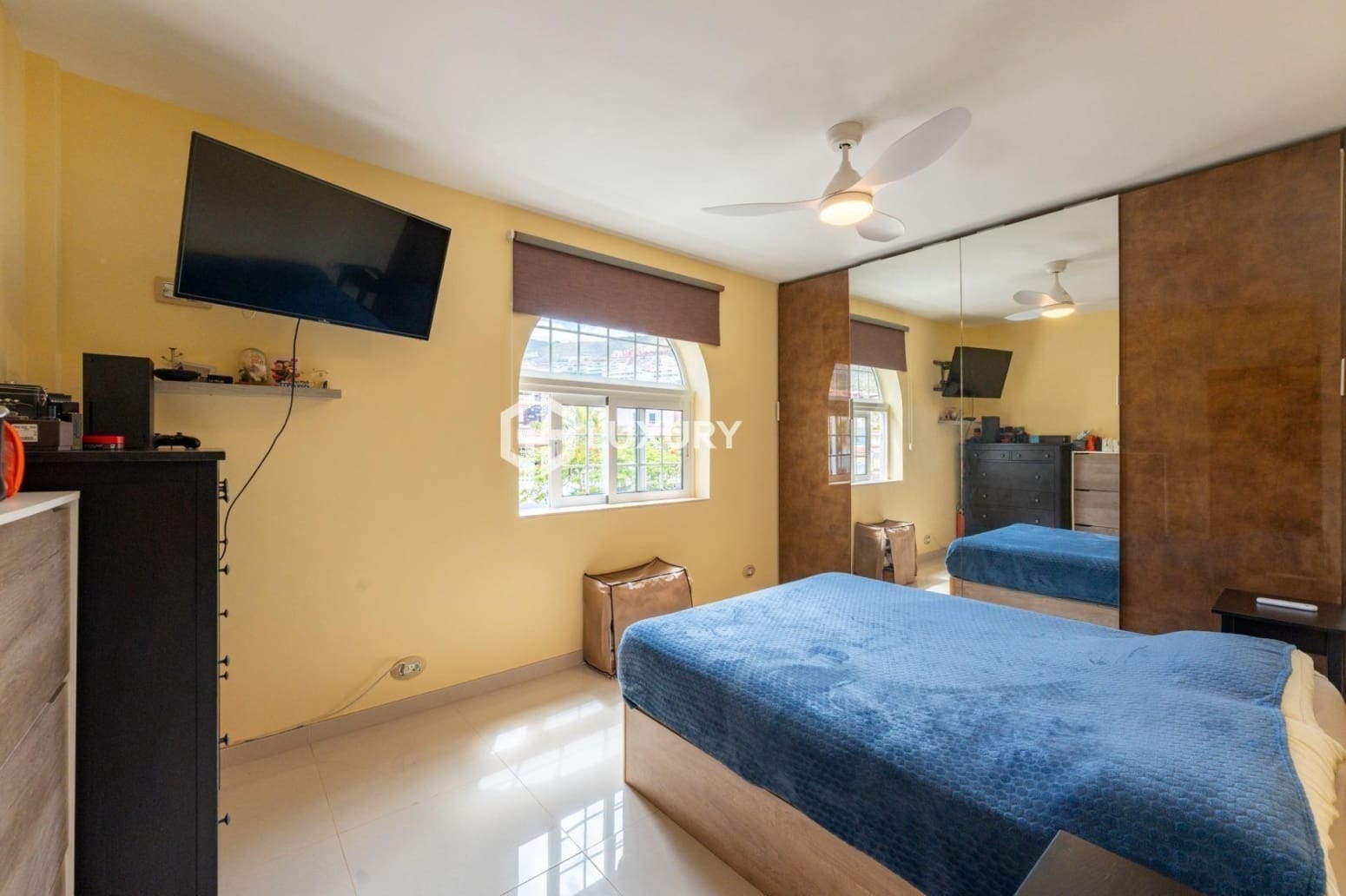 Chalet de 3 habitaciones en Adeje en venta con garaje - 1.600.000 € (Ref: 9909688)