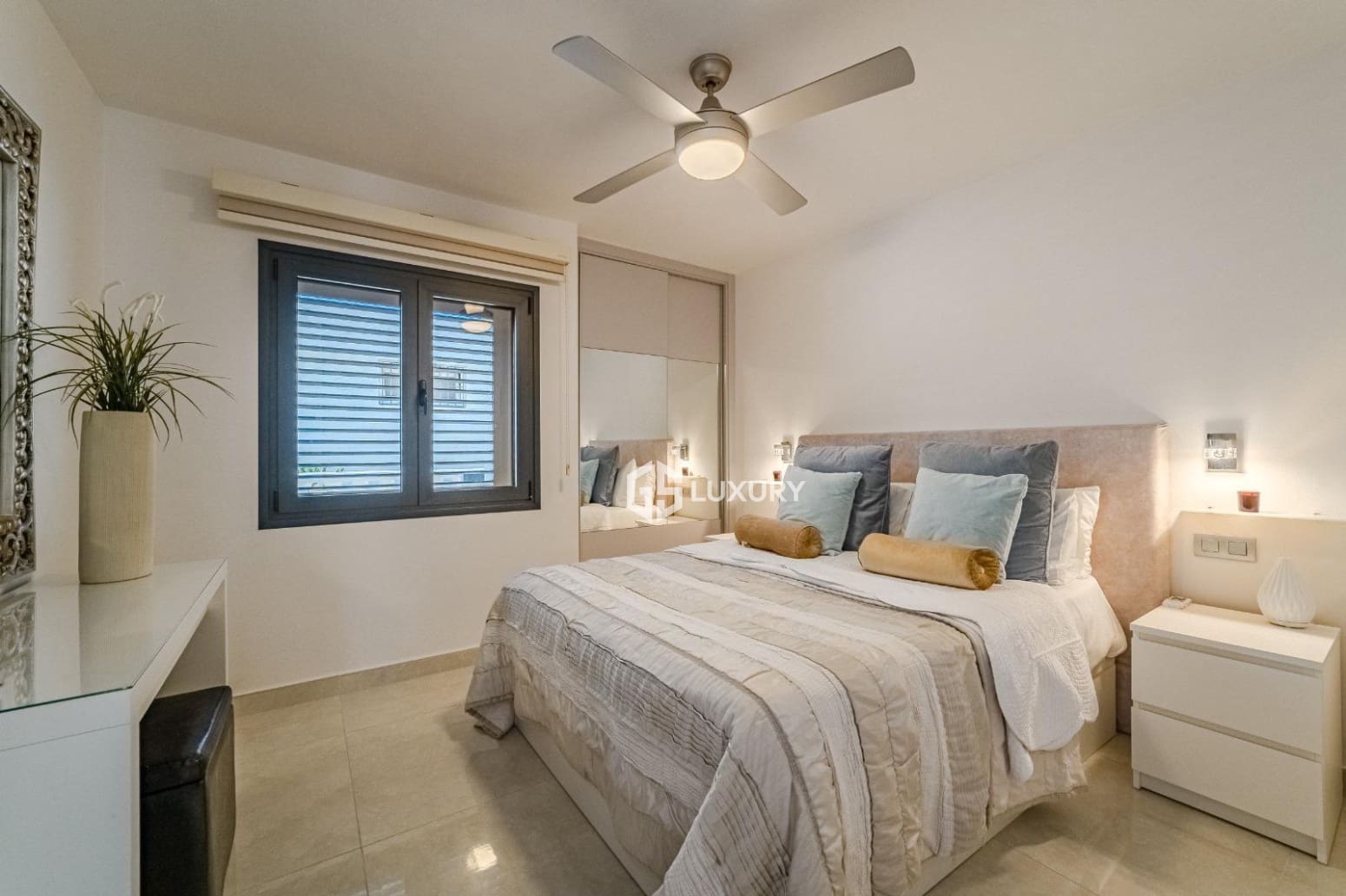 4 chambre Villa/Maison à vendre à Adeje avec garage - 2 450 000 € (Ref: 9909785)