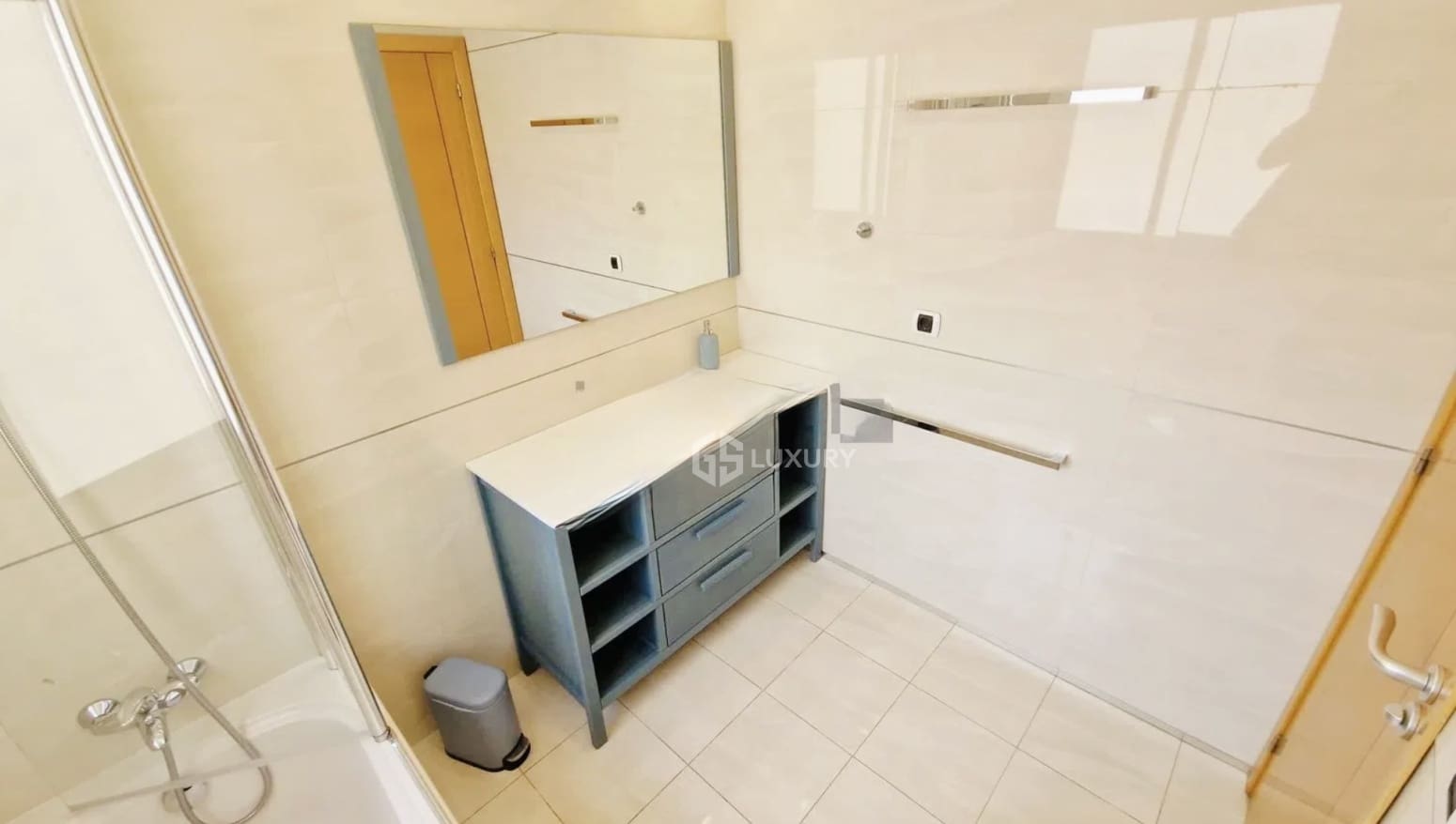 2 bedroom Villa for sale in Adeje with garage - € 1,280,000 (Ref: 9914903)