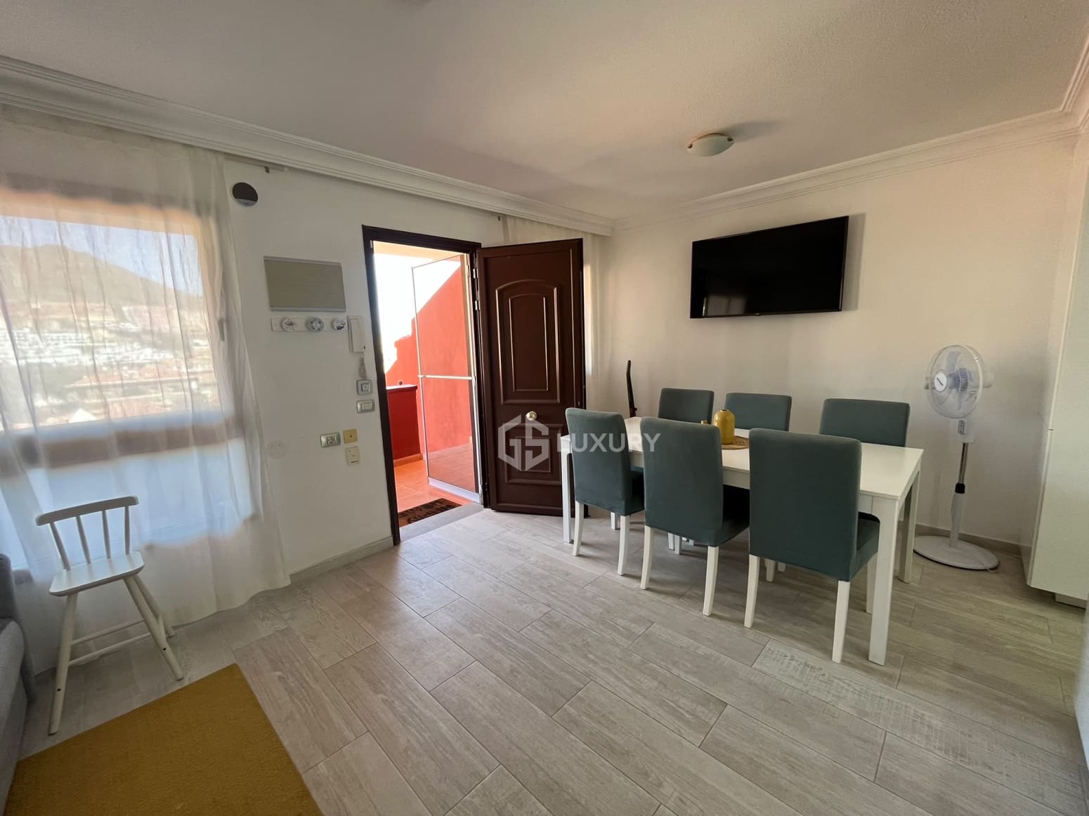 3 chambre Villa/Maison à vendre à Adeje avec garage - 469 000 € (Ref: 9918847)
