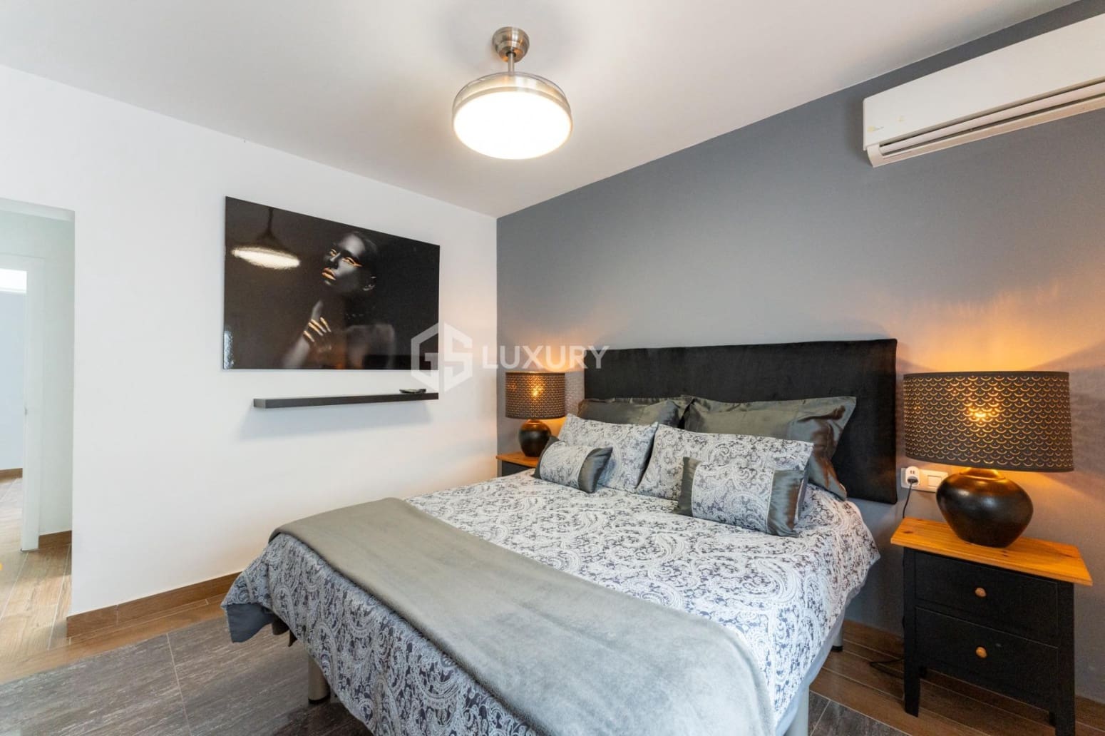 7 chambre Villa/Maison à vendre à Adeje avec garage - 1 995 000 € (Ref: 9919040)