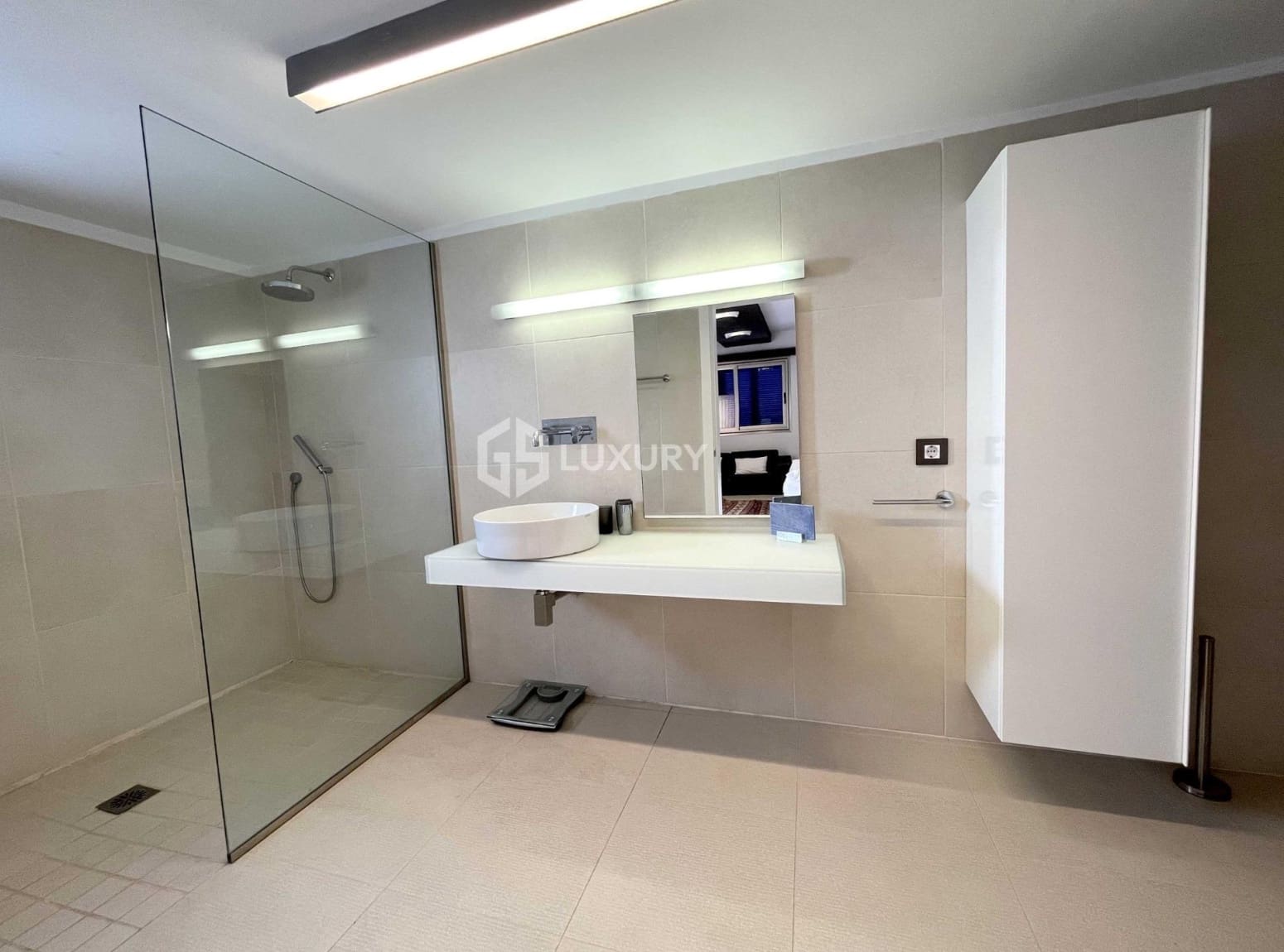 5 Zimmer Villa zu verkaufen in Adeje mit Garage - 1.800.000 € (Ref: 9919041)