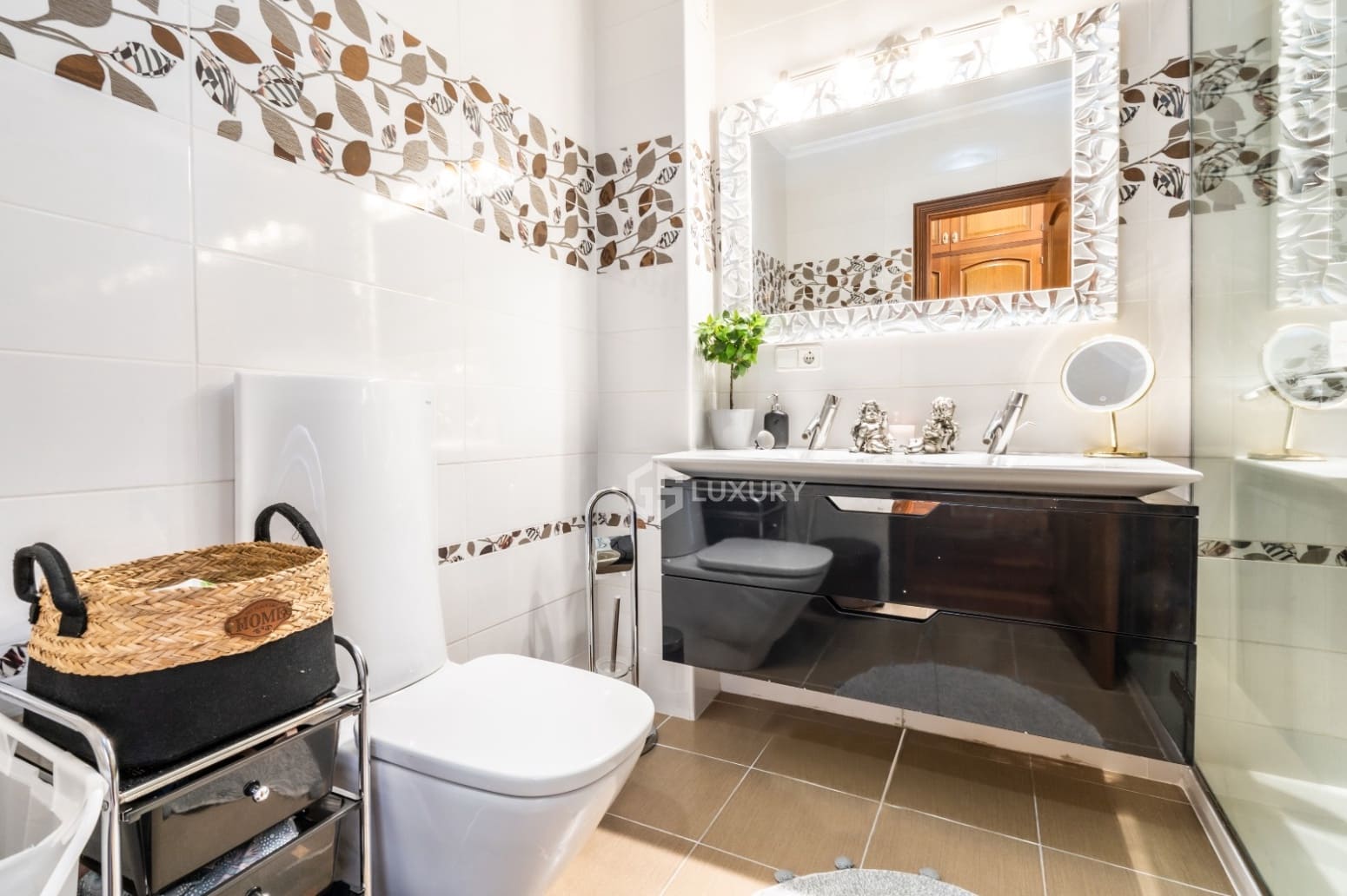 5 bedroom Villa for sale in Adeje - € 2,200,001 (Ref: 9928393)