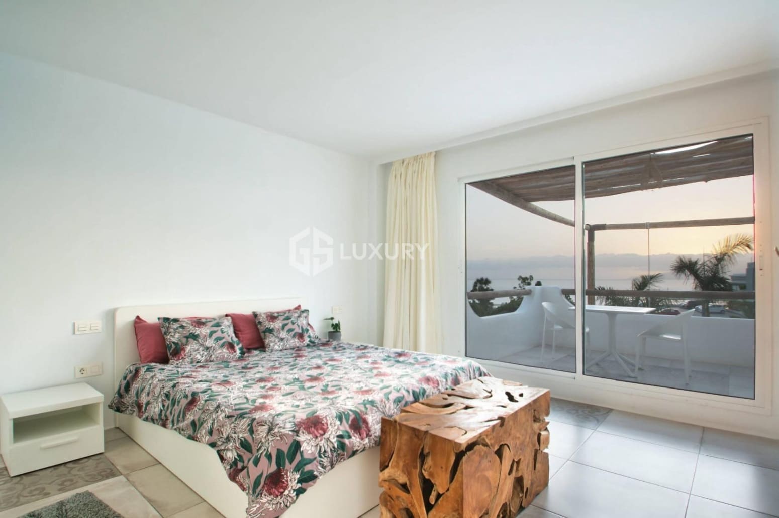 7 sypialnia Willa na sprzedaż w Santiago del Teide z garażem - 2 300 000 € (Ref: 9948616)