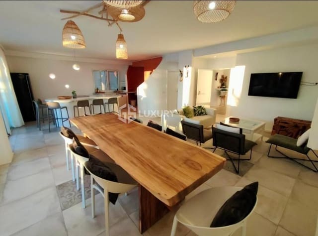 7 sypialnia Willa na sprzedaż w Puerto Santiago, Santiago del Teide z garażem - 2 300 000 € (Ref: 9948616)