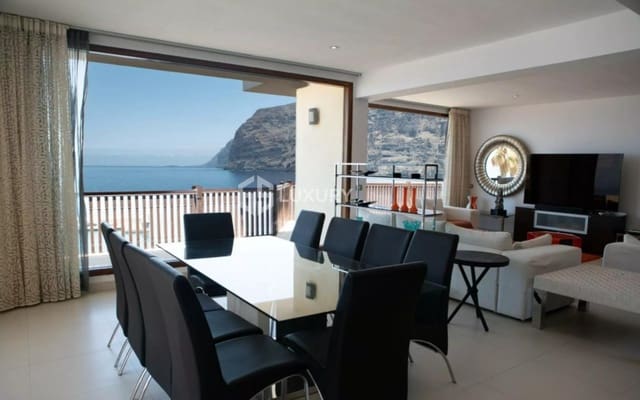 6 sovrum Villa till salu i Los Gigantes, Santiago del Teide - 3 900 000 € (Ref: 9950578)