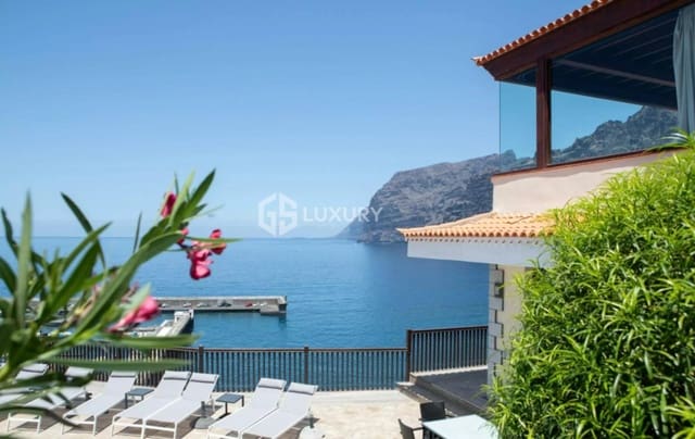 6 sovrum Villa till salu i Los Gigantes, Santiago del Teide - 3 900 000 € (Ref: 9950578)