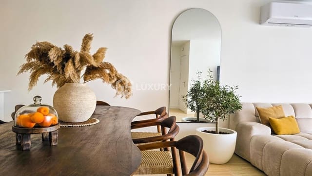 4 sypialnia Willa na sprzedaż w Playa de Fañabé Alto, Adeje z garażem - 750 000 € (Ref: 9953389)